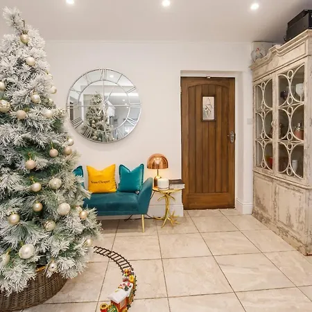Waterfront Apartament Askham Richard